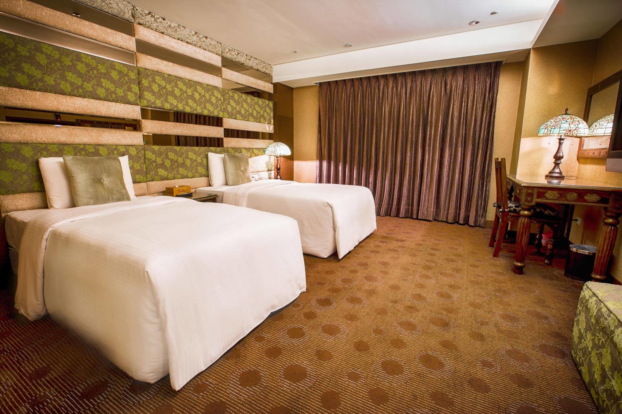 Cai She Hotel Тайпей Екстериор снимка
