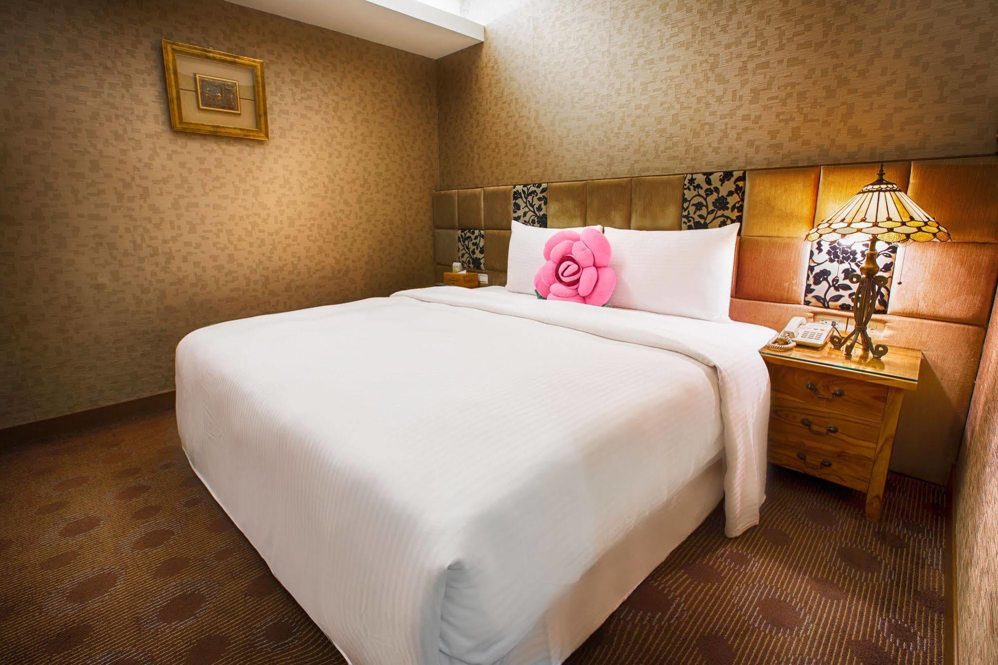 Cai She Hotel Тайпей Екстериор снимка